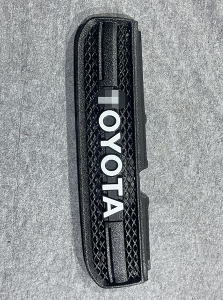 Toyota RAV4 2-3 generación NUEVA parrilla de parachoques delantero